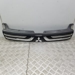 2013 MITSUBISHI OUTLANDER MK3 FRONT BUMPER GRILL 7405A743