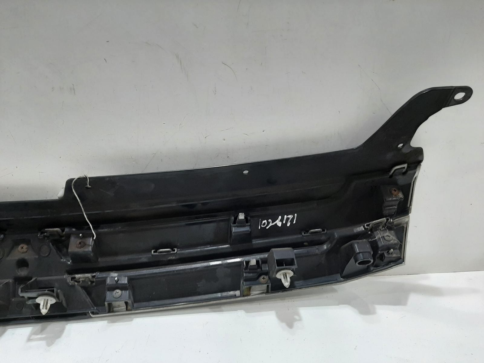 2014 MITSUBISHI OUTLANDER Mk3 5 Door SUV Front Centre Grille Grill - Image 6