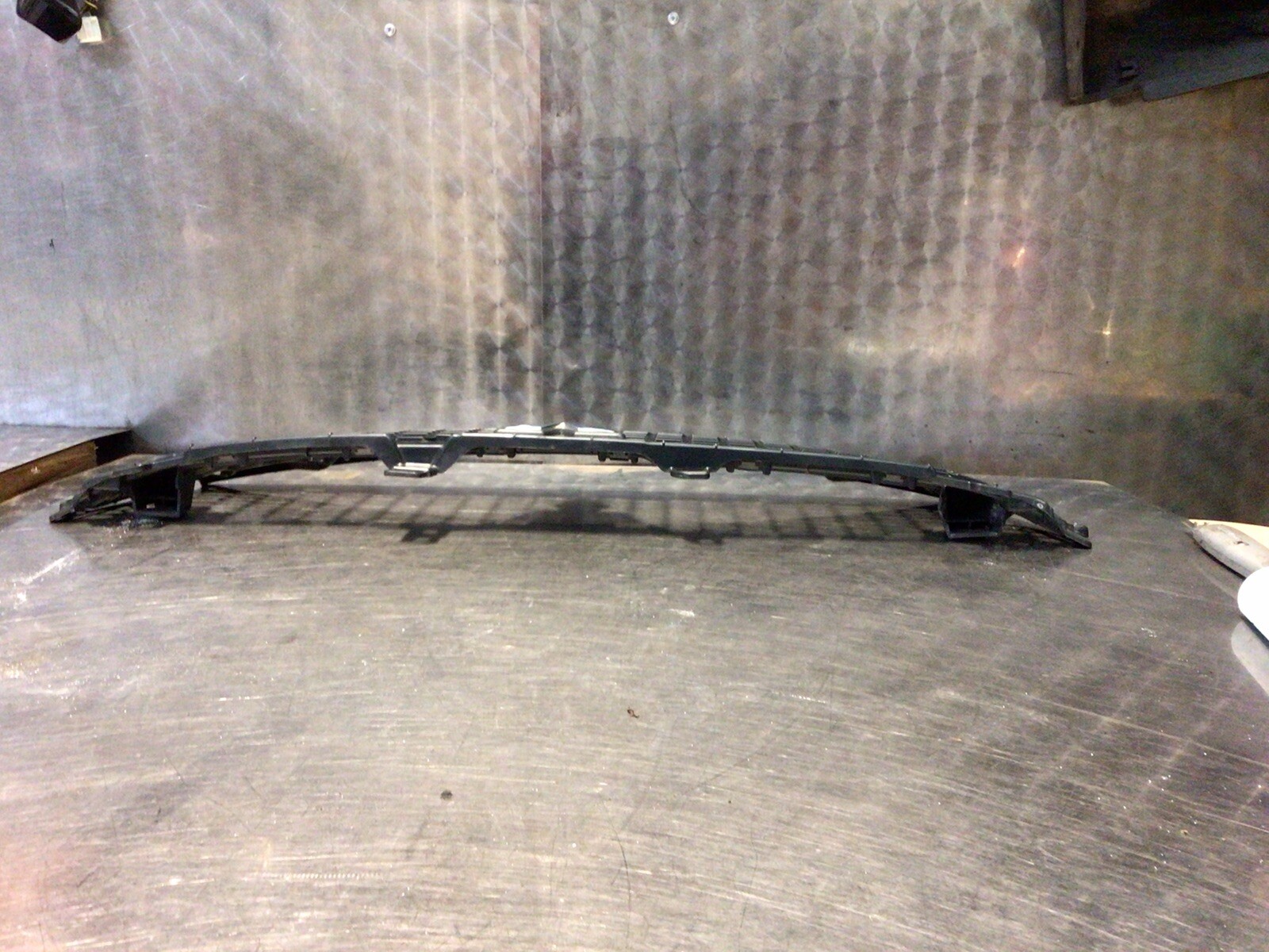 2010-2013 MITSUBISHI OUTLANDER MK2 FRONT BUMPER GRILL 6402A198 - Image 2