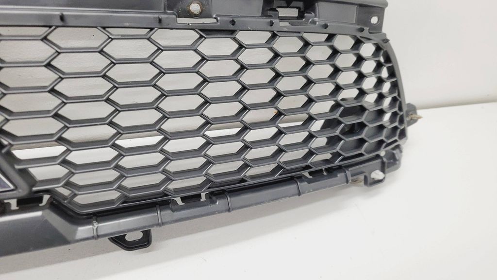 Mitsubishi Outlander 2010 Front bumper upper radiator grill 6402A198 SPS7914 - Image 5