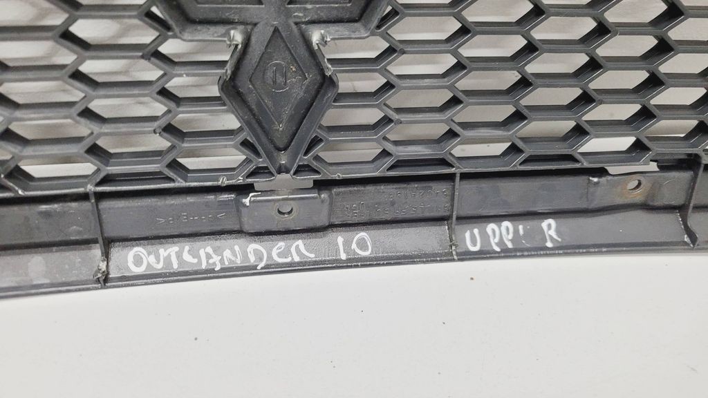 Mitsubishi Outlander 2010 Front bumper upper radiator grill 6402A198 SPS7914 - Image 9