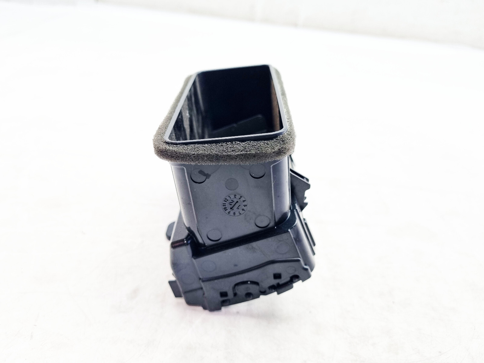 MITSUBISHI OUTLANDER MK3 DASHBOARD AIR VENT GRILLE LEFT PASSENGER SIDE 2013 - Image 11