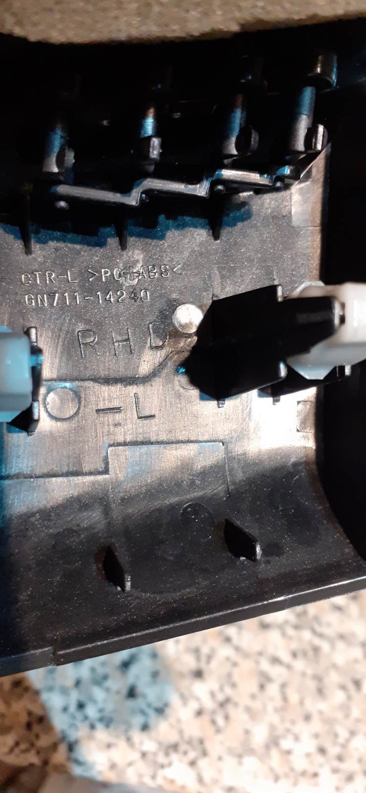 Mitsubishi Outlander 2007-2013 Left front dashboard side air vent grill trim 7b# - Image 5