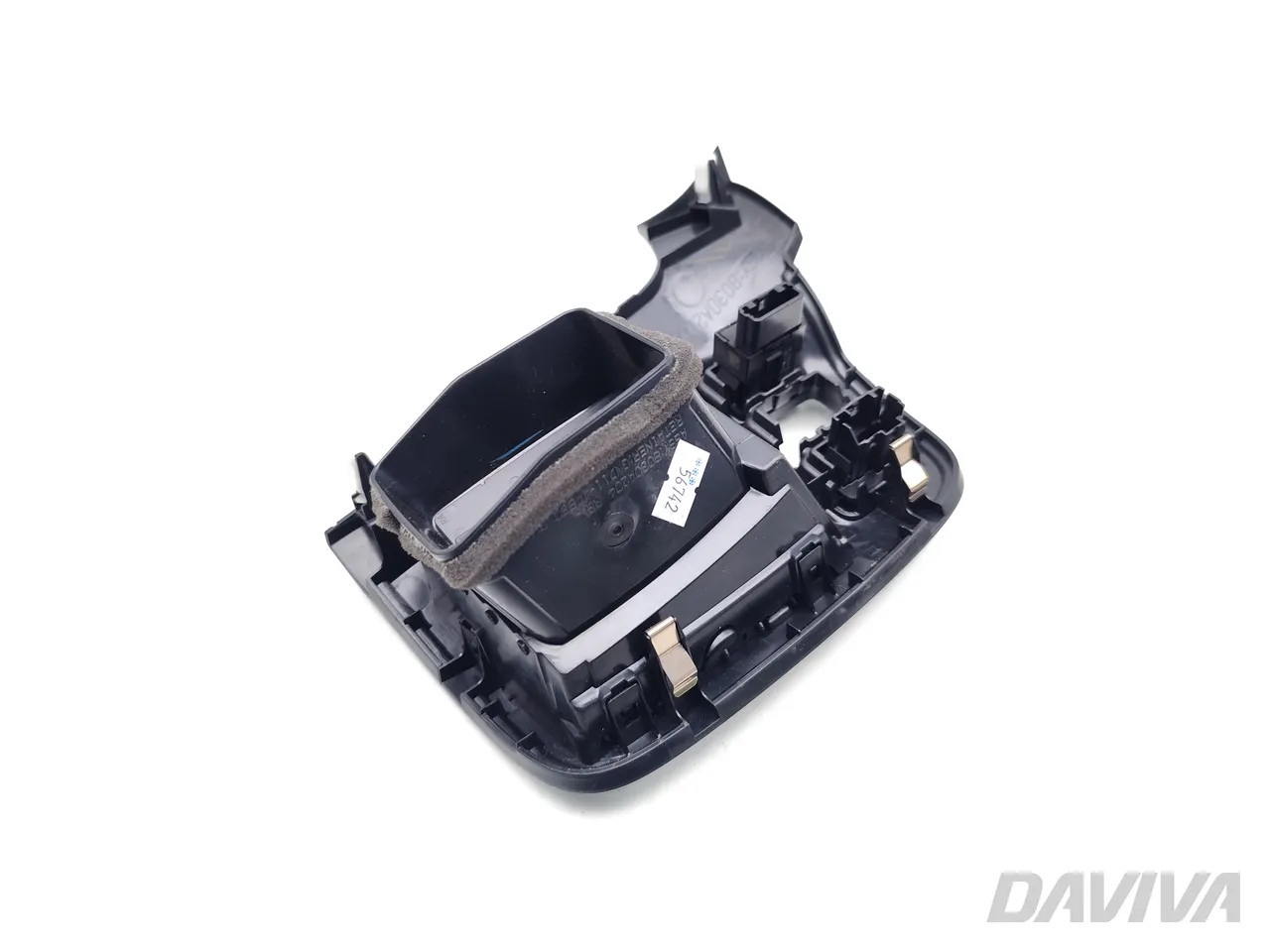 Mitsubishi Outlander Dashboard Side Air Vent Grill Front Right 2018 SUV 4/5dr - Image 3