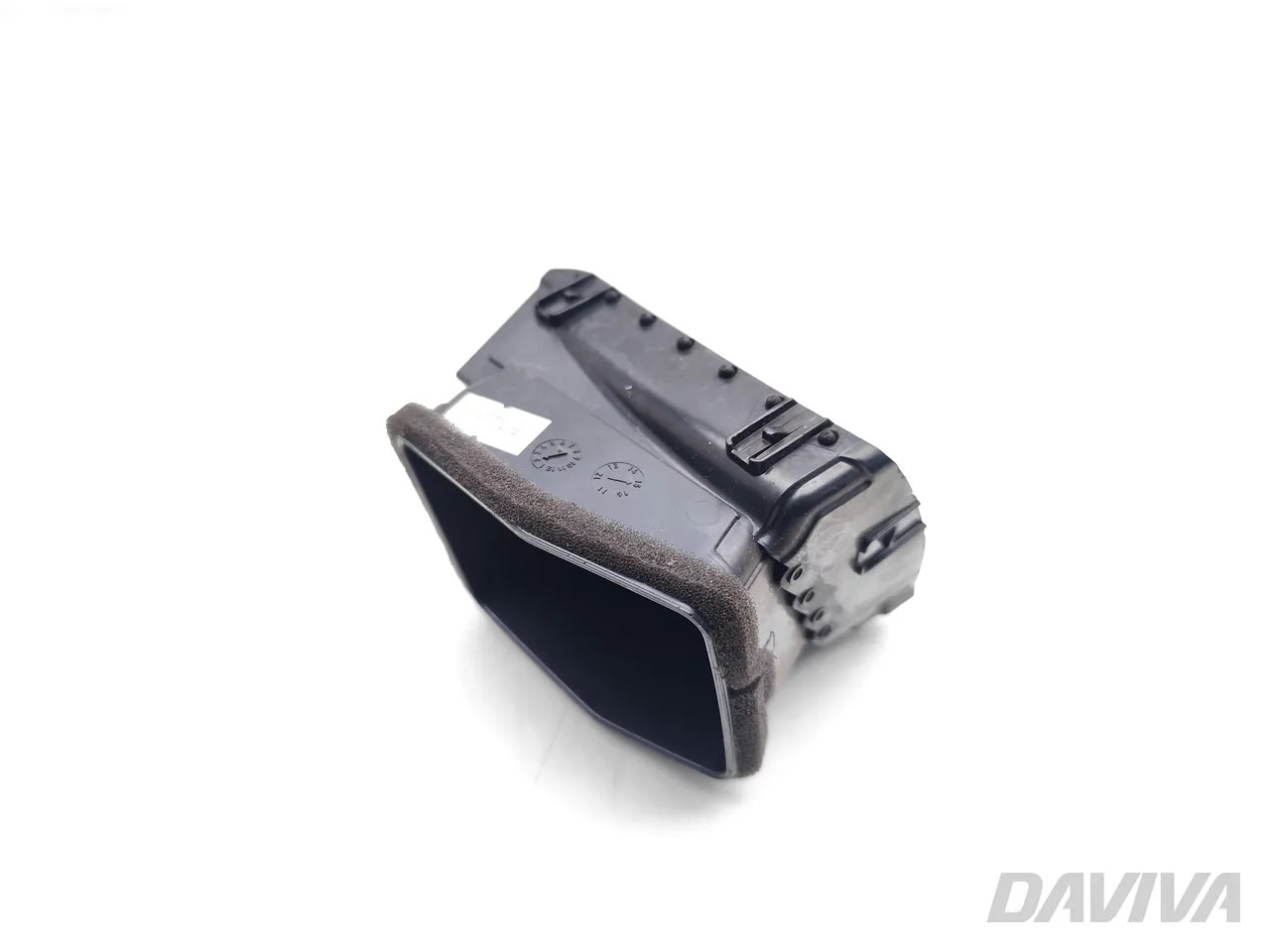 Mitsubishi Outlander Dashboard Side Air Vent Grill Left 2015 SUV 4/5dr 8030A203 - Image 2