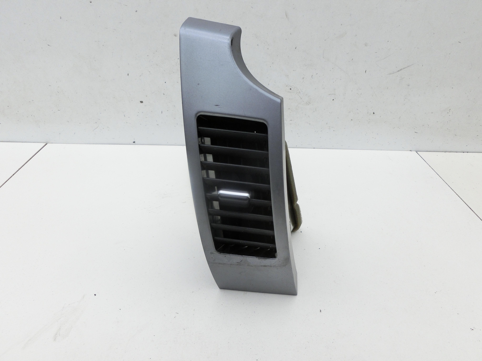 Air shower Air nozzle Left Front Centre for Peugeot 4007 GP 07-12 8030A013ZZ - Image 2