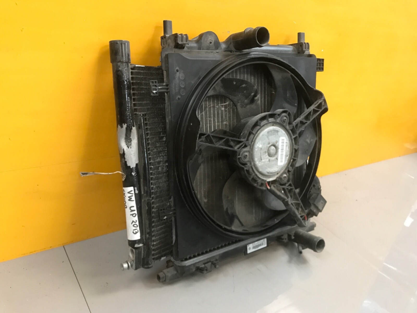+Vw UP! Seat Mii Skoda Citigo 1.0 12v 2011-2017 GENUINE ac cooling fan radiator - Image 4