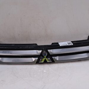 MITSUBISHI OUTLANDER DI-D GX 3 MK3 2012-2021 Front Upper Grille Grill OEM