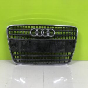 Audi Q7 s line 2006 - 09 Genuine front bumper centre grille