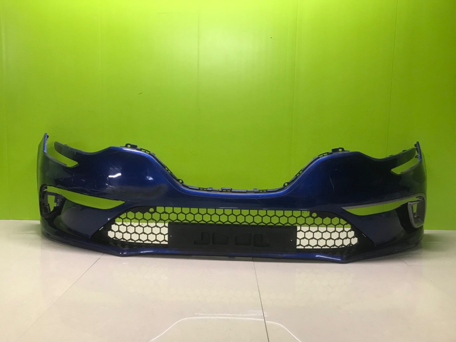 Renault Megane 4 Gt Line 2016 Genuine Front Bumper - Image 4