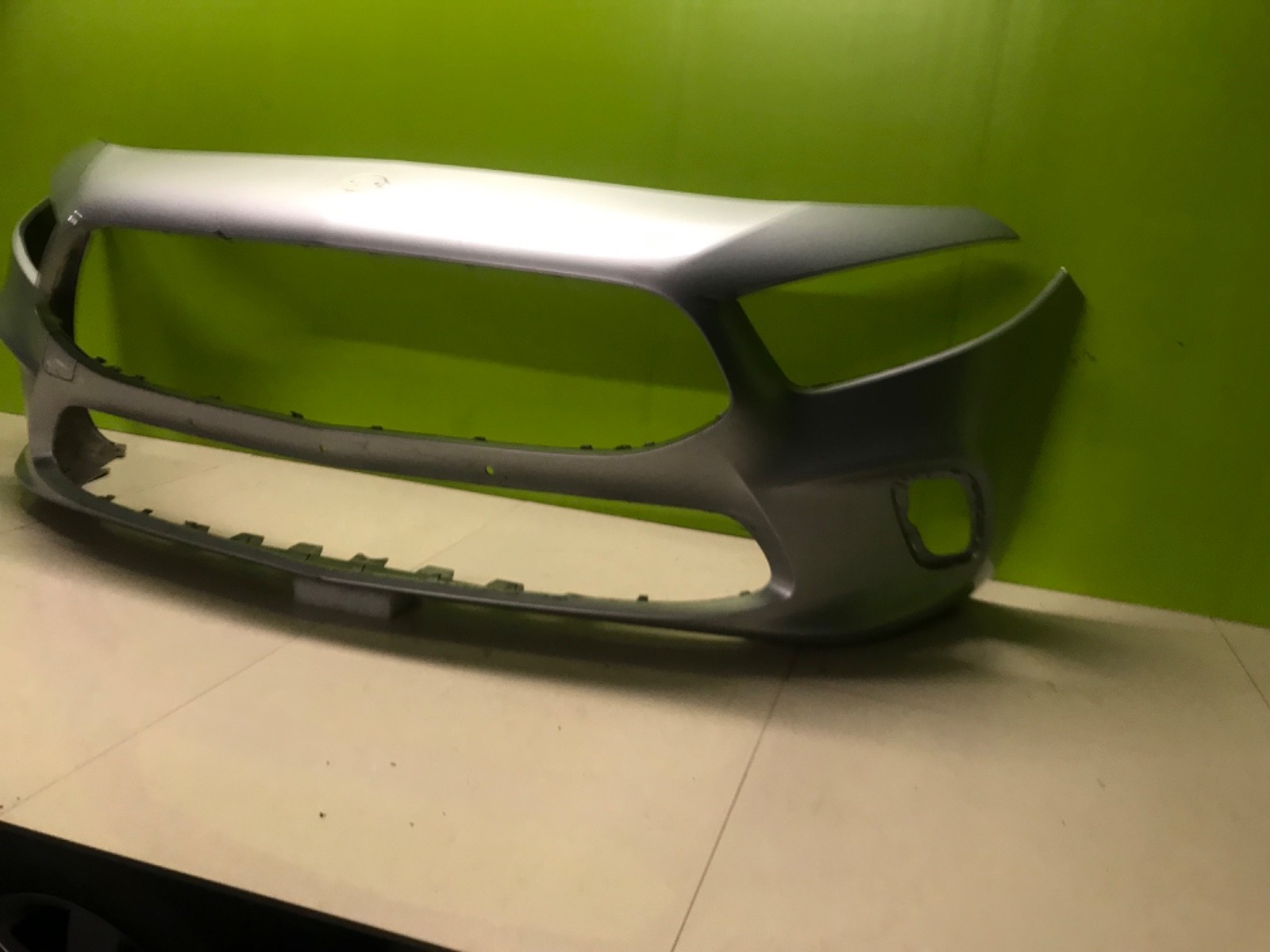 Mercedes a class w177 se 2018- genuine front bumper a1778800110 - Image 3