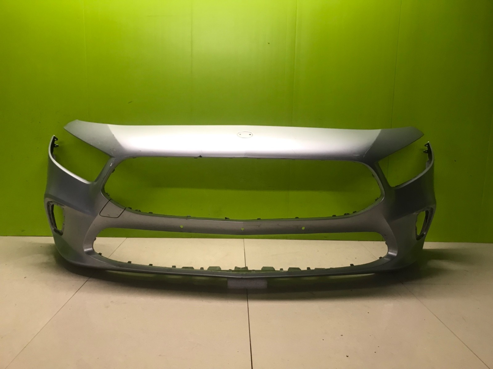 Mercedes a class w177 se 2018- genuine front bumper a1778800110