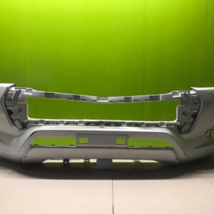 Toyota hilux 2021- genuine front bumper