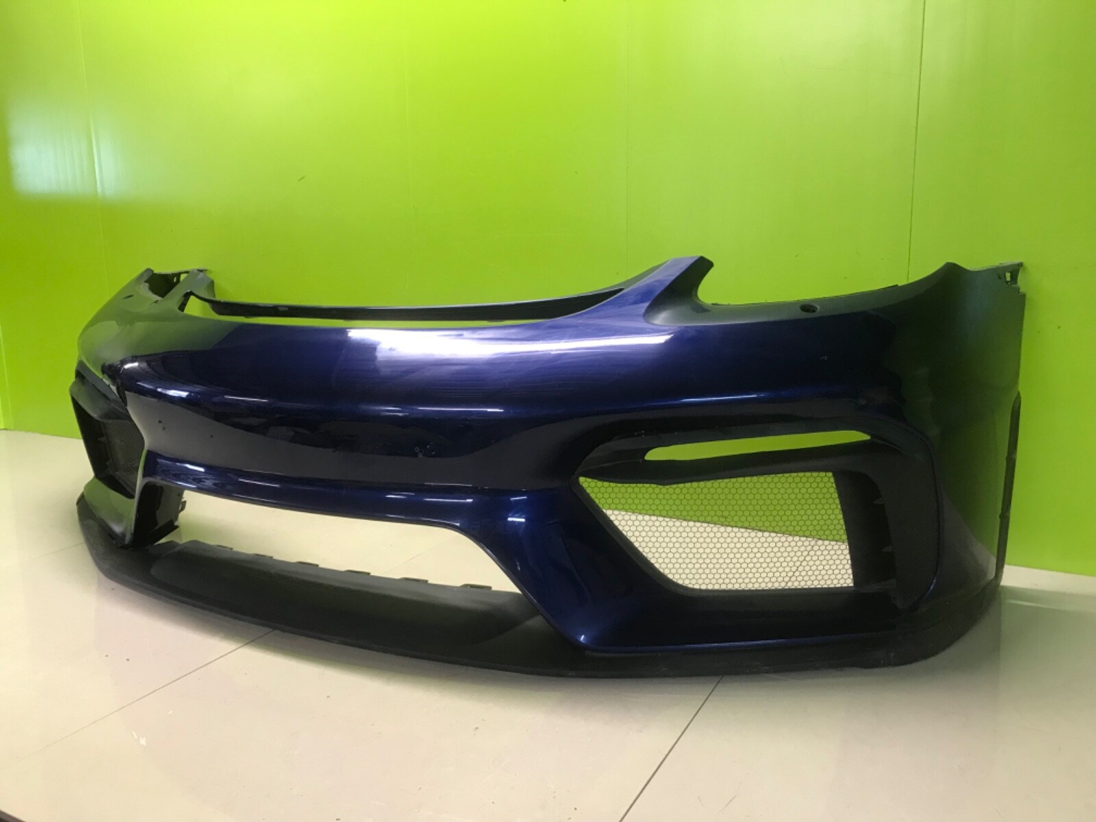Porsche boxter Cayman gt4 982 /718 2018- genuine front bumper - Image 3