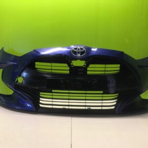 Toyota yaris 2021- genuine front bumper each