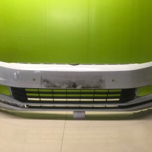 Vw touran 2015- 19  Genuine front  bumper