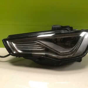 Audi Rs3 2012-15 Genuine passenger side led matrix headlight 8v0941773 complete