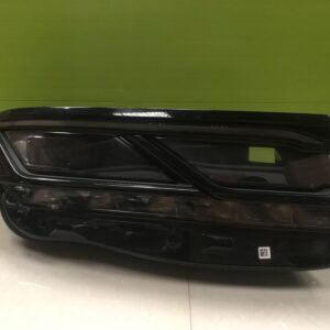 *Vw touareg  r line 2020-genuine Led driver  side Headlight  761941082a