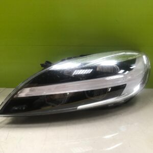 *Volvo v40 2014- Genuine passenger led Headlight 32228485