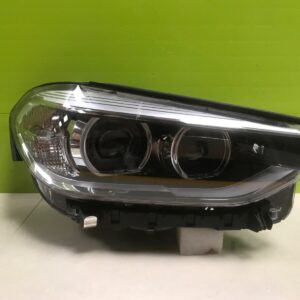 *BMW X3 g01/g02 2018 - genuine driver side xenon headlight 7466124
