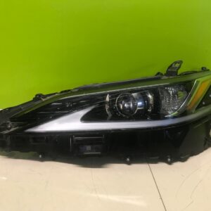 *Lexus ES 300 2018- on genuine Led passenger  Headlight