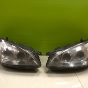 *Mercedes S class 2006-09 Genuine xenon headlights a2218200961
