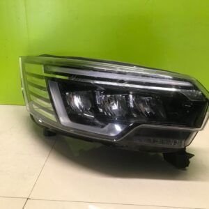 Renault trafic  2018- genuine driver  side pure vision headlight 260102864r