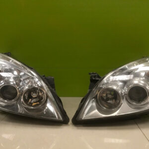 Vauxhall Vectra c 2006-09 Genuine headlight Left Or Right  Each