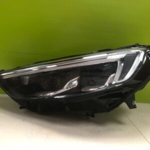 Vauxhall Insignia mk2 2017+ Genuine passenger led  lux headlight 39102890