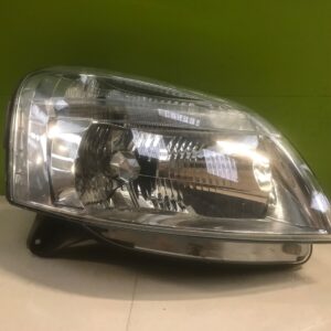 peugeot partner ,citroen berlingo 2005- genuine driver side headlight 799980