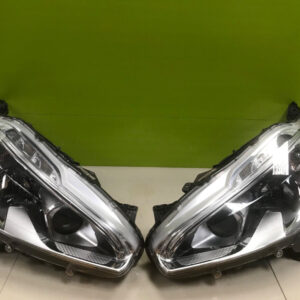 Peugeot 208 2015- Genuine pair  headlights