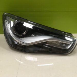Audi a1 2009-14  Genuine driver side xenon headlight 8x0941006a