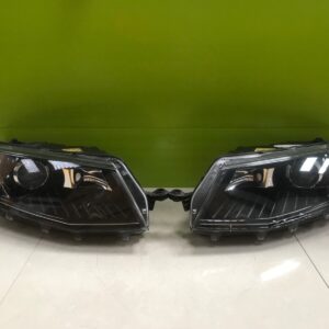 Skoda octavia 2014- 17 genuine pair xenon headlights 5e2941015b/016b