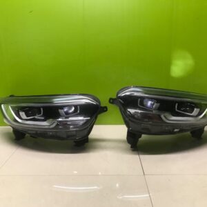 Renault kadjar  2017-genuine left or right  led pure Headlight each