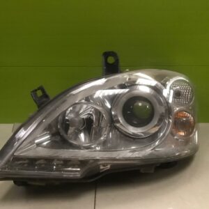 Mercedes Vito viano 2010-14 Genuine Passenger xenon headlight a6398203161
