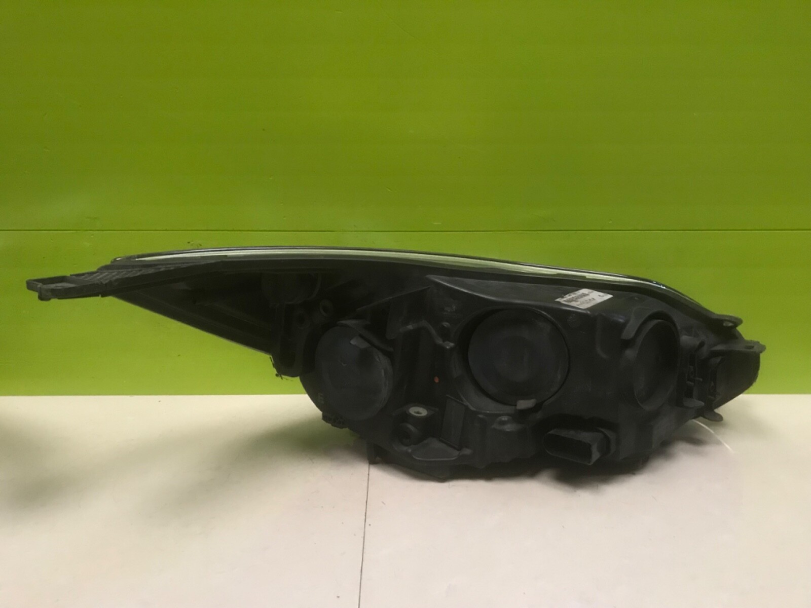 Ford focus 2011-13 Genuine pair headlights - Image 5