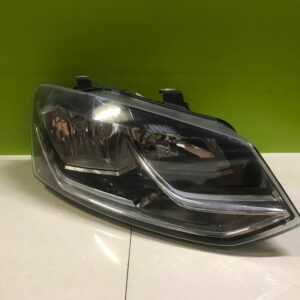 Vw polo 2014-17 genuine  driver side Headlight 6c2941006b