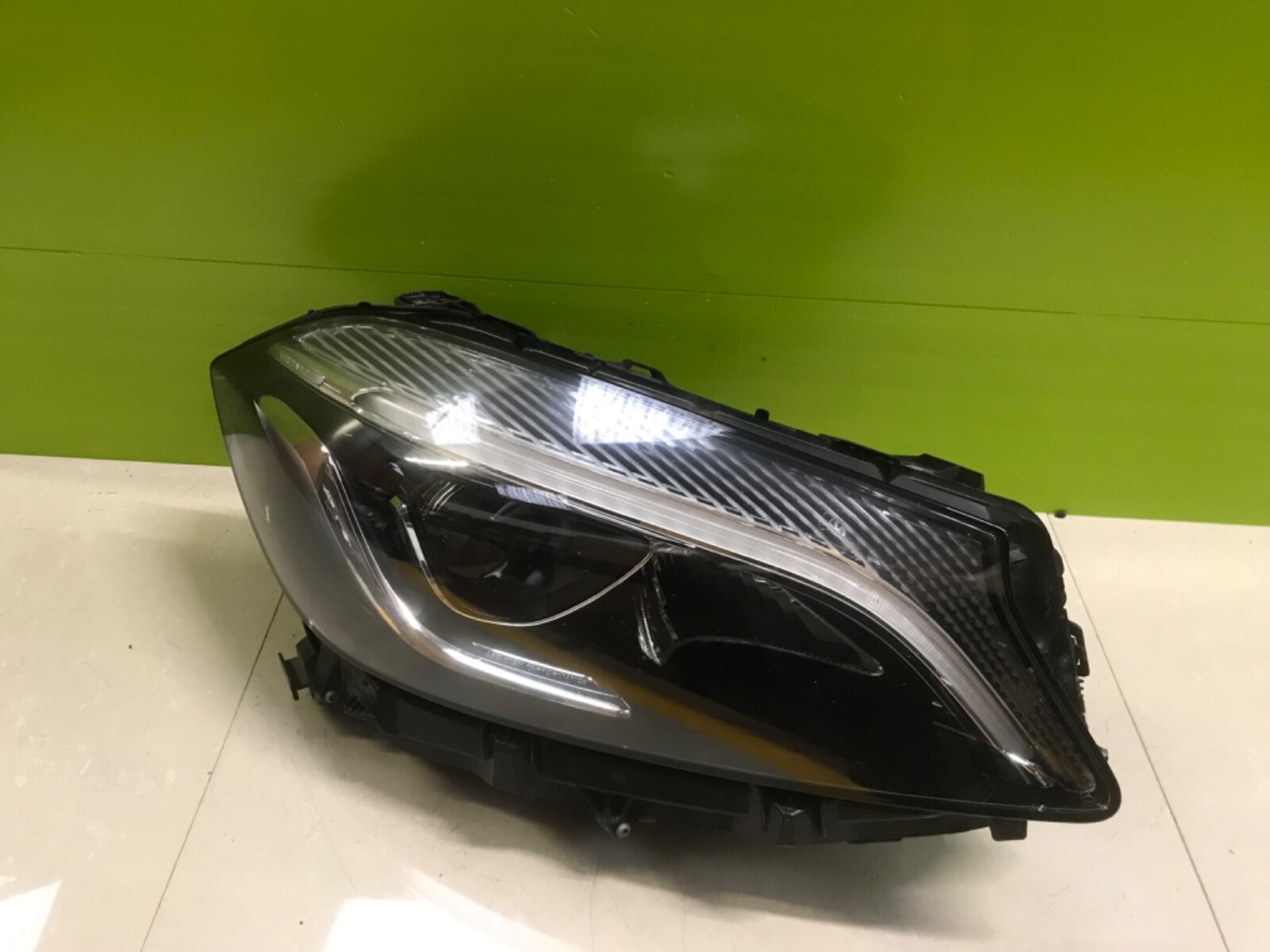Mercedes a.class 2015- Genuine led performance headlight a1769069200 - Image 2