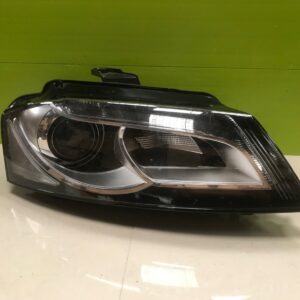 Audi a3/s3 2009- Genuine driver side xenon headlight 8p0941030