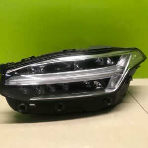 Volvo xc90 2014 - 23 genuine passenger  Led headlight 31655723