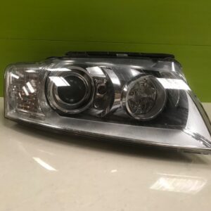 Audi a8 2008- Genuine xenon  Headlight driver side 4e0941004bf