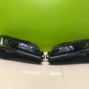 Skoda superb 2019-on  genuine led pair  Headlights 3v2941016d/015d