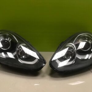 Porsche Cayenne 2011-Genuine pair headlights  7p5941032cr,31cr