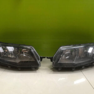 Skoda octavia 2014- 17 genuine pair  headlights 5e2941015/016