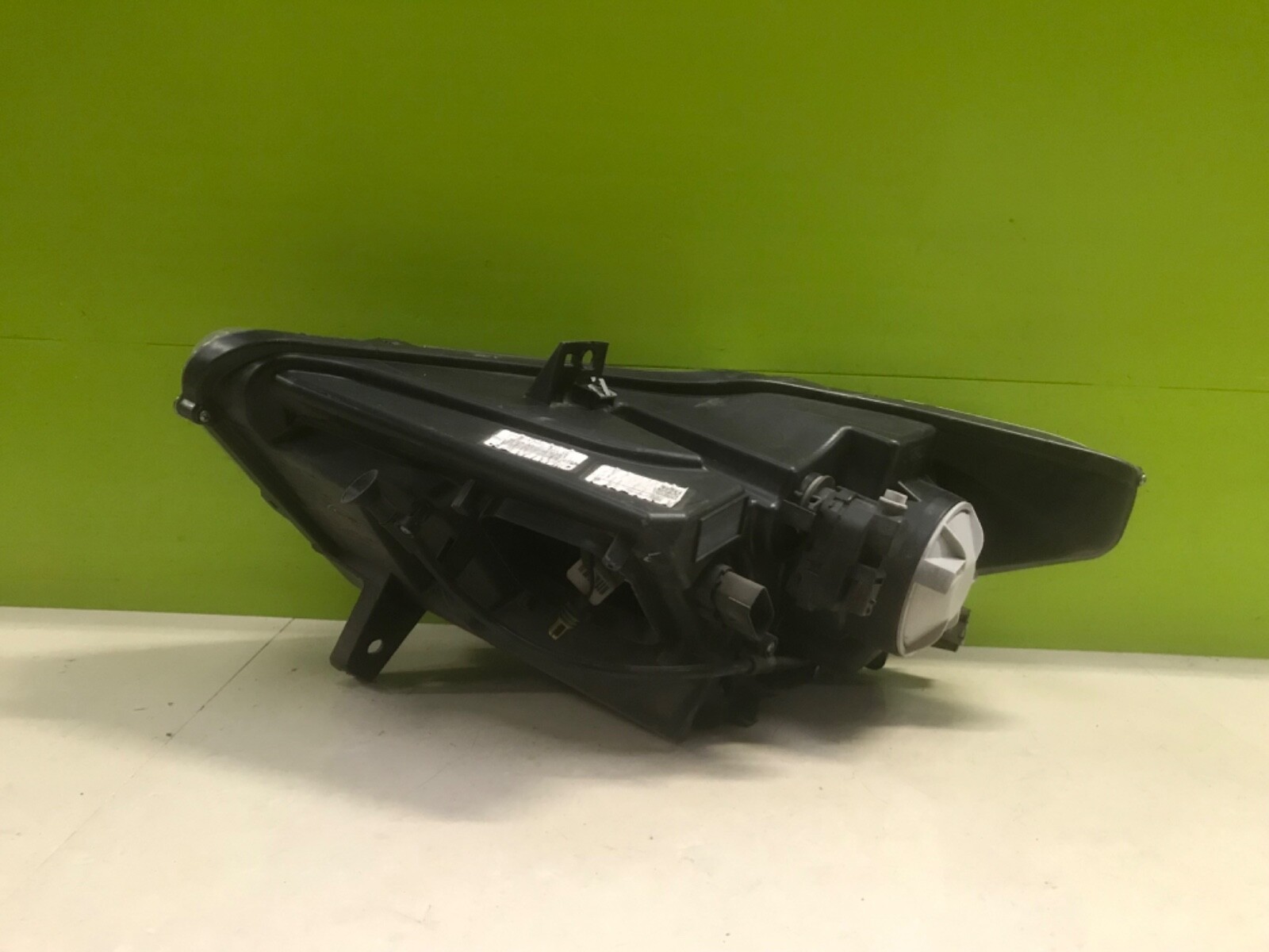 Ford Mustang gt 2016-18 genuine driver side Led headlight - Image 3