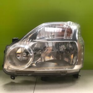 Nissan X trail 2007-10 Genuine  passenger Headlight