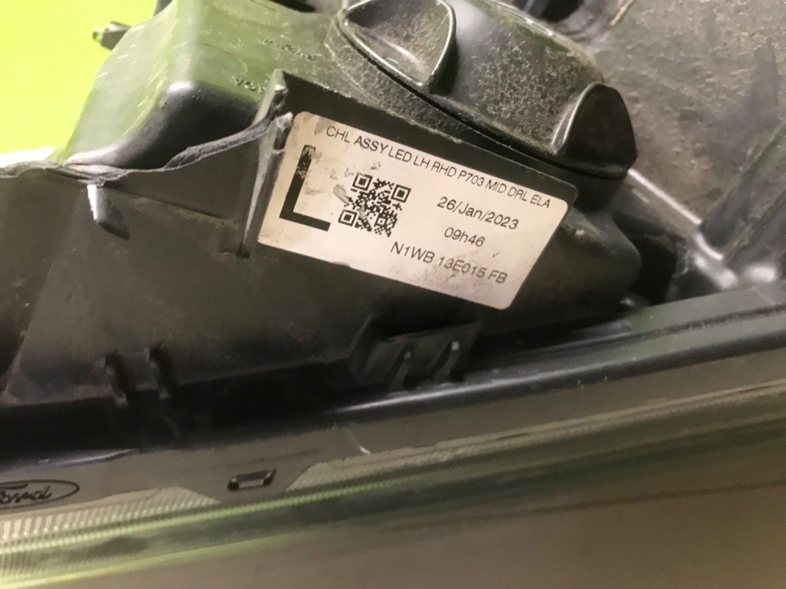 Ford Ranger 2024- genuine passenger led headlight - Image 3