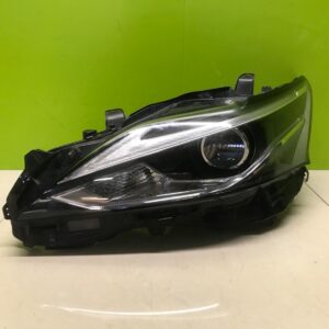 Lexus ct 200  2018-22  genuine passenger side xenon Headlight
