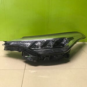 Toyota C-hr 2019- 24 genuine led headlight f4190