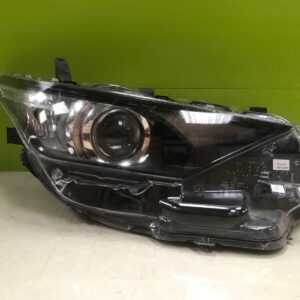 Toyota Auris 2015-  genuine driver headlight